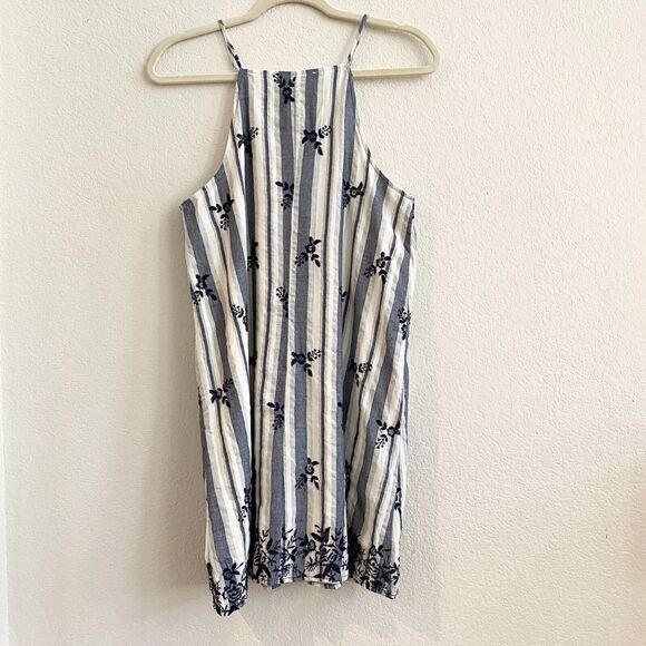 Francesca's Shift Dress Miami Embroidered Chambray Summer‎ Tunic Dress Sz S - Picture 5 of 11